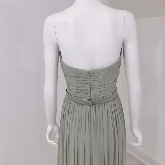 Sample Dessy bridesmaid size 10 Kiwi green Lux chiffon- Pristine - Picture 4 of 6